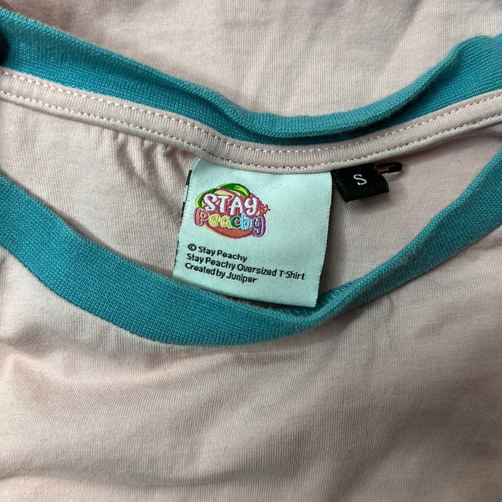 STAY PEACHY by meganplays OVERSIZED T-SHIRT Size Small - Picture 2 of 6